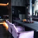 Luxury Sailers
